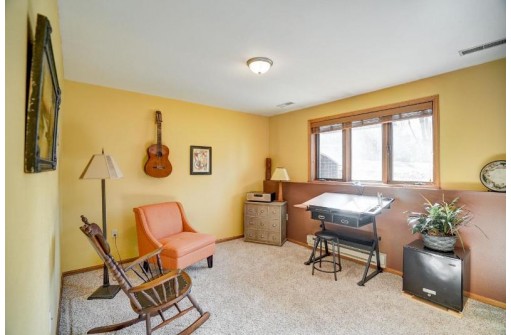 7347 Santa Fe Tr, Madison, WI 53719