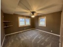 5100 Vienna Dr, Waunakee, WI 53597