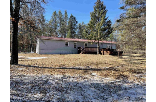 W5755 Squirrel Dr, New Lisbon, WI 53950