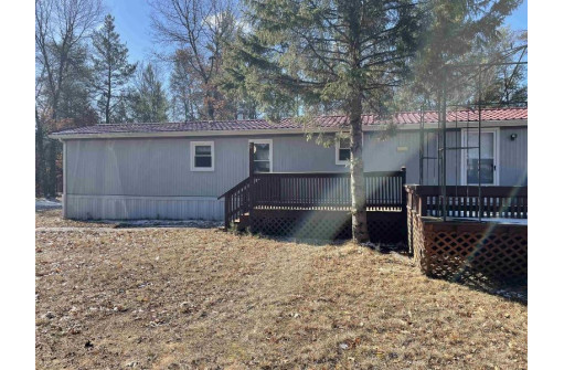 W5755 Squirrel Dr, New Lisbon, WI 53950