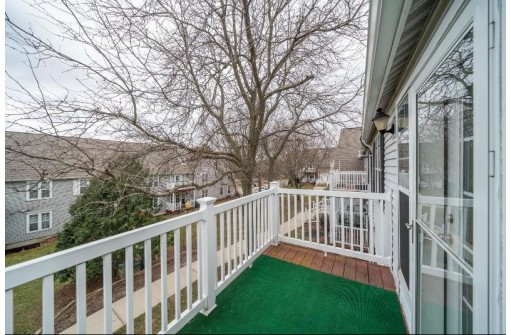 9 Captains Ct 5, Madison, WI 53719