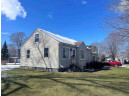 68 Auburn Dr, Beloit, WI 53511