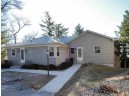 668 E Hiawatha Dr, Wisconsin Dells, WI 53965