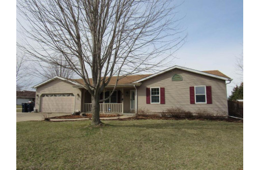 3616 Balmoral Dr, Janesville, WI 53546