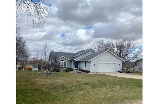 2788 Twilight Dr, Sun Prairie, WI 53590