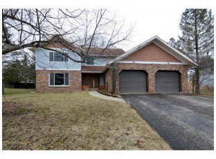 2114 Adderbury Cir Madison, WI 53711