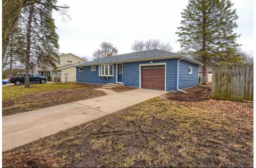 805 Redland Dr, Madison, WI 53714