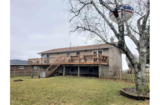 410 S Splinter St, Cuba City, WI 53807