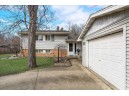 5622 Hempstead Rd, Madison, WI 53711