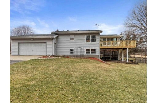 1102 Dover Ct, Waunakee, WI 53597