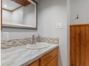 1102 Dover Ct, Waunakee, WI 53597