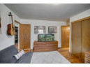 2109 Leland Dr, Madison, WI 53711