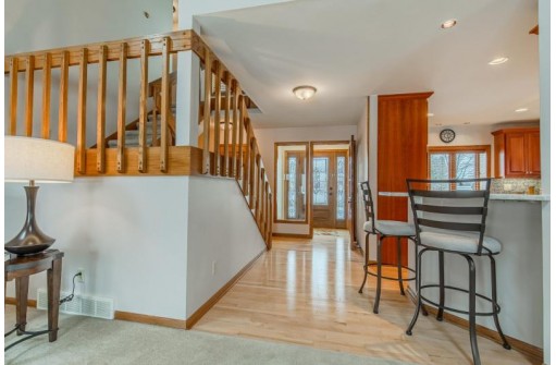 1026 Chapin Ln, Stoughton, WI 53589