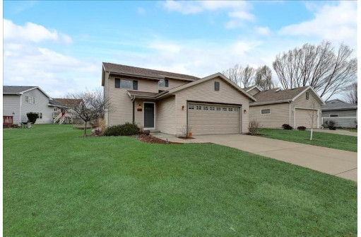 3818 Ice Age Dr, Madison, WI 53719