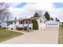 629 Harvey St, Ripon, WI 54971-9557