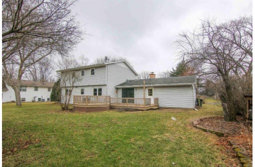 128 Broome St, Sun Prairie, WI 53590