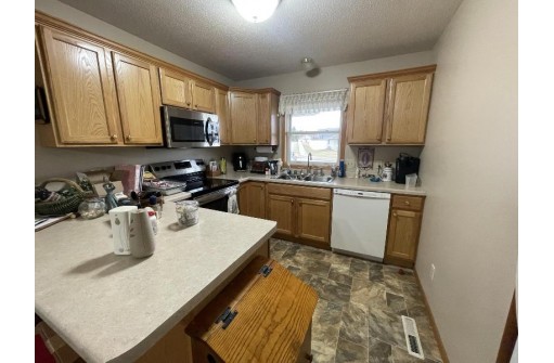 715 Landmann St, Tomah, WI 54660