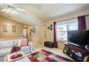 124 W Windsor Ave, Cottage Grove, WI 53527