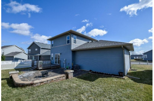 210 Milky Way, Madison, WI 53718