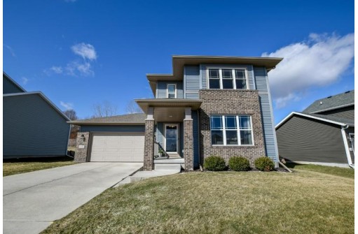 210 Milky Way, Madison, WI 53718