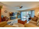 2721 Whitlock Rd, Madison, WI 53719