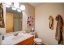 150 N Musket Ridge Dr 1365, Sun Prairie, WI 53590