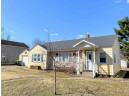 1007 S 5th St, Prairie Du Chien, WI 53821