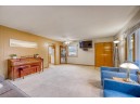 53 Bradford Ln, Madison, WI 53714