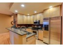 360 W Washington Ave 605, Madison, WI 53703