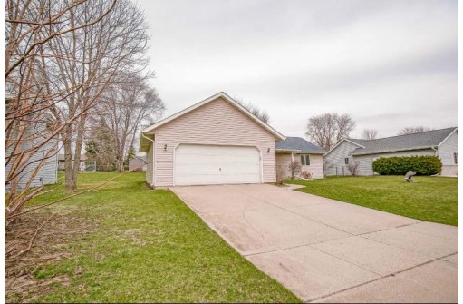 718 Fillmore St, Janesville, WI 53546