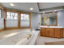 5802 Windsona Cir, Fitchburg, WI 53711