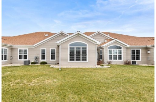 3321 N Stone Creek Cir C, Madison, WI 53719