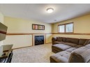 2000 Hilldale Ln, Stoughton, WI 53589