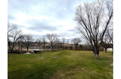 9262 County Road F, Blanchardville, WI 53516