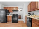 6810 Winstone Dr, Madison, WI 53711