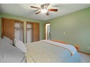 6810 Winstone Dr, Madison, WI 53711