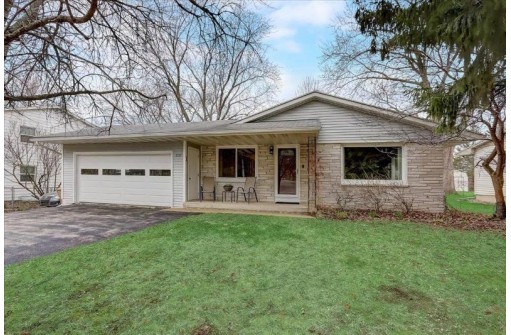 2614 Independence Ln, Madison, WI 53704