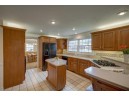 225 Carillon Dr, Madison, WI 53705