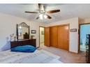 1517 Crystal Ln, Sun Prairie, WI 53590