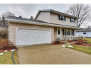 1517 Crystal Ln, Sun Prairie, WI 53590