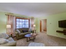 1517 Crystal Ln, Sun Prairie, WI 53590