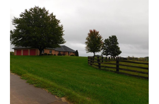 3074 County Road Z, Hazel Green, WI 53811