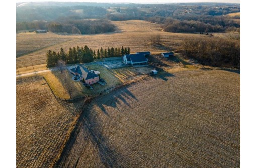 3074 County Road Z, Hazel Green, WI 53811