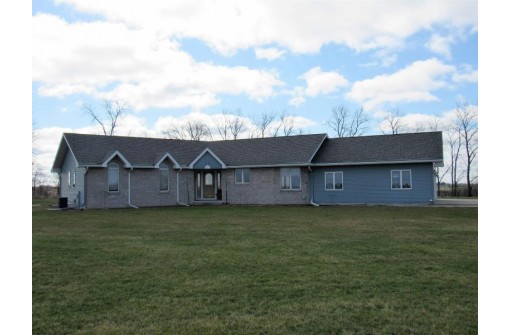 W8007 County Road C, Argyle, WI 53504-9665