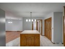 419 Woodward Dr, Sun Prairie, WI 53590