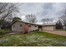 419 Woodward Dr, Sun Prairie, WI 53590