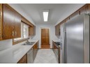 419 Woodward Dr, Sun Prairie, WI 53590