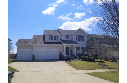 5625 Kinsale Dr, Fitchburg, WI 53711