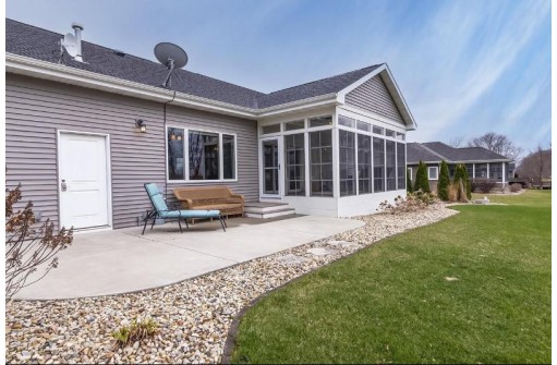 1118 Eldon Way, Edgerton, WI 53534