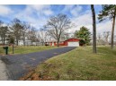 W5650 Island Dr, Pardeeville, WI 53954